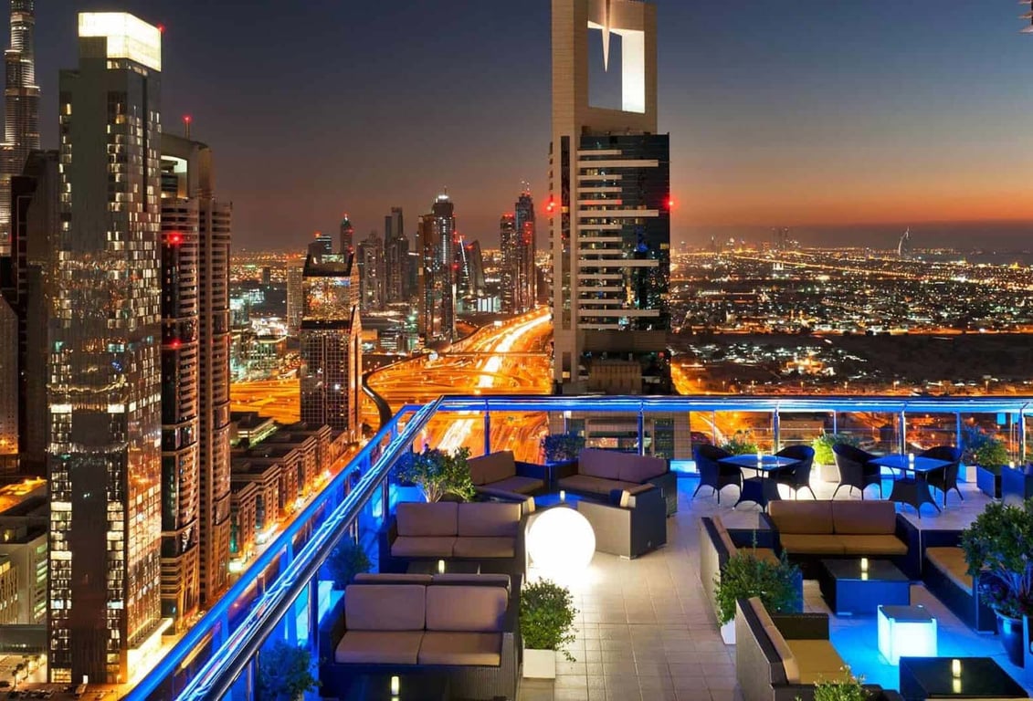 10.	Dubai's Level 43 Rooftop Bar & Lounge On New Year's Eve