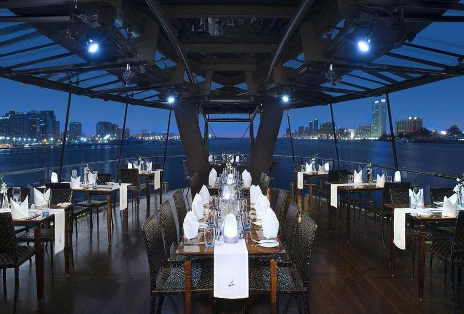Luxury Dinner Cruise At Dubai