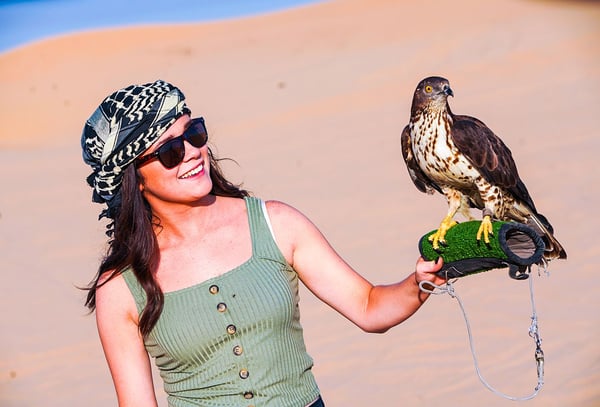 Photo with Falcon 