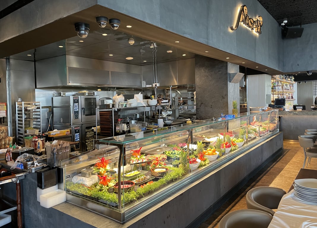 1.	Nusr-Et Steakhouse Dubai