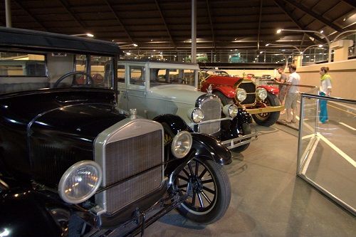 Major Attractions Of The Emirates National Auto Museum