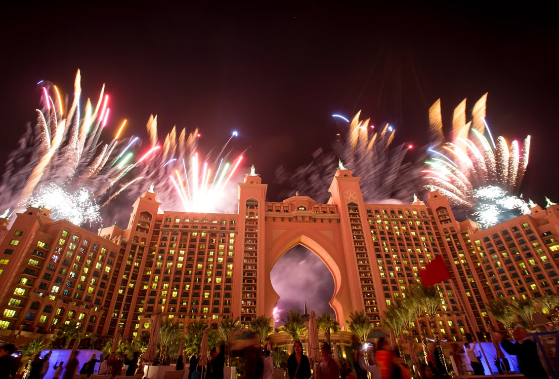 Enjoy The New Year With Your Friends At Atlantis The Palm
