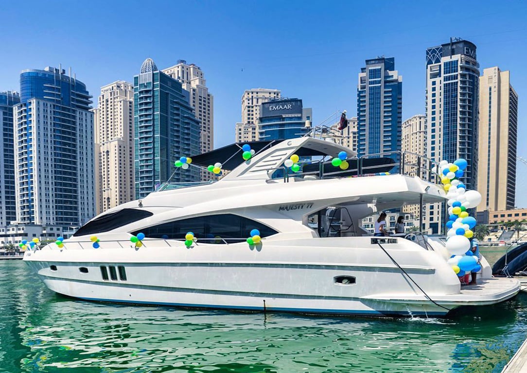 What’s encompassed in Dubai New Year Yacht Party