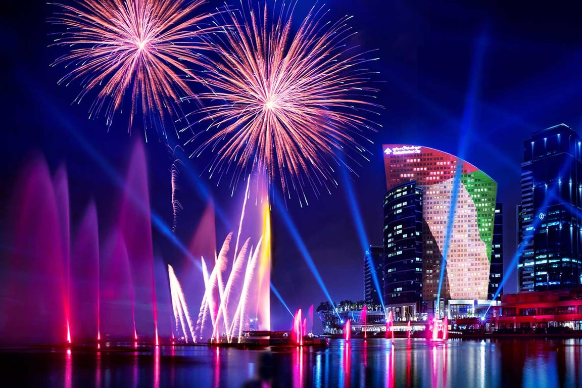 Dubai Festival City Fireworks