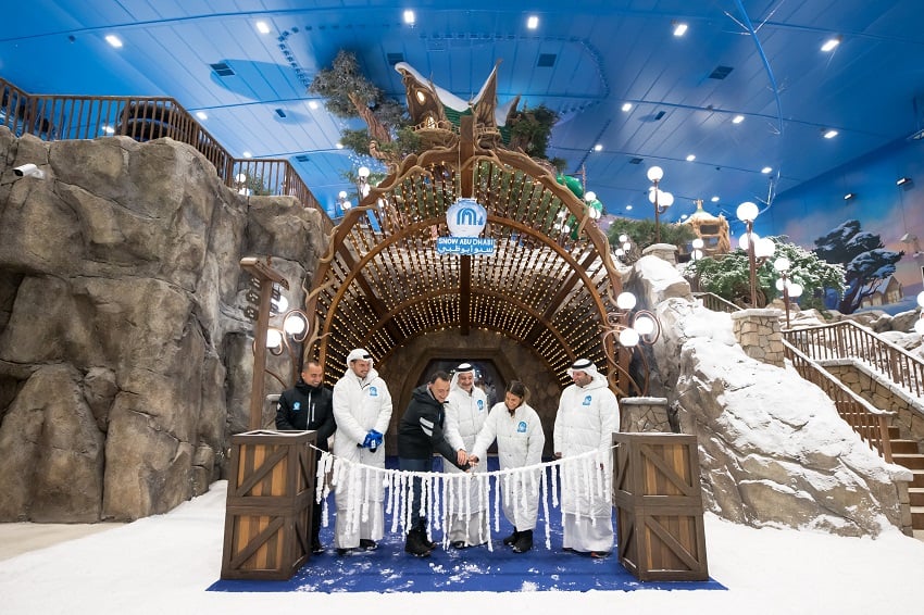 5.	An upcoming snow park will make Abu Dhabi much cooler