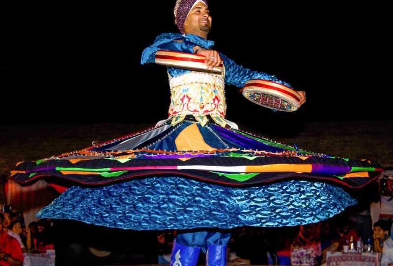 Tanoura Dance