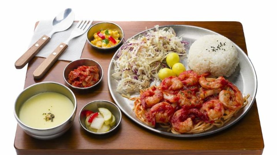 아침밥을 차려줬더니 남편이 운 사연.