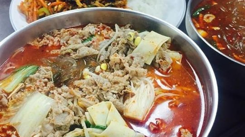 요즘 핫한 중국음식 두가지.