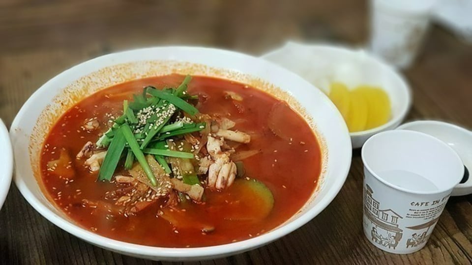 중국인도 일본인도 한국인도 이해못하는 한국의 중국집.