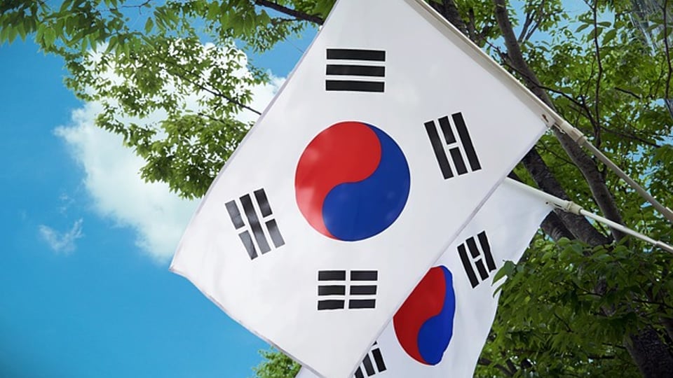 왜 북한은 공화국인데 한국은 민국일까