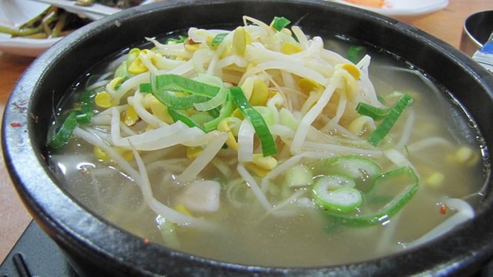 외국인에겐 귀족적인 음식 국밥