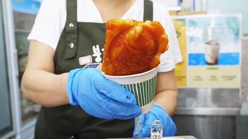 떡꼬치 소스 바른 붕어빵ㄷㄷ