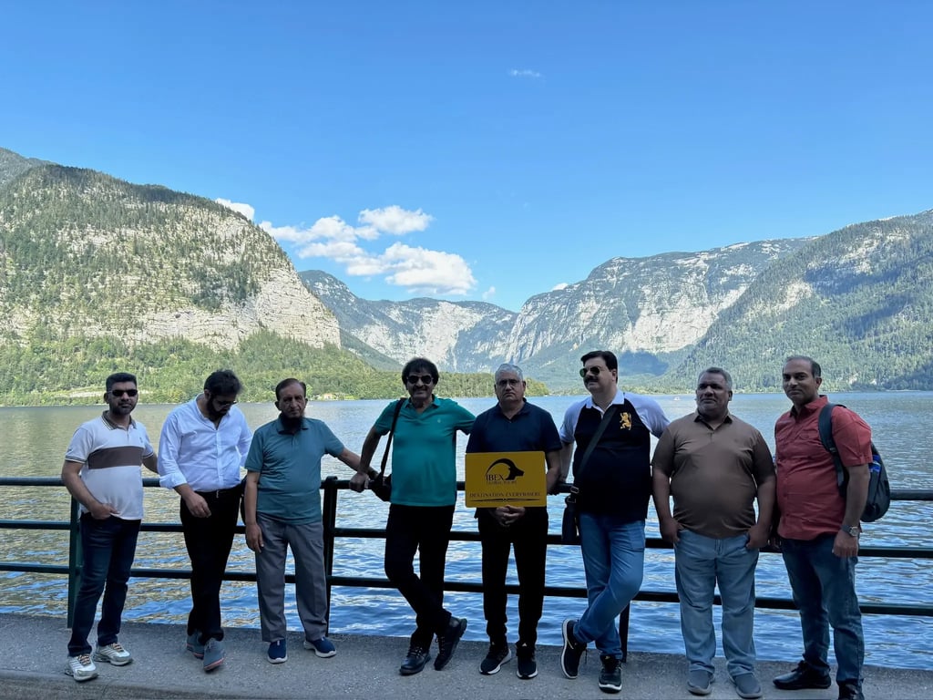 An IBEX group at The lake at Hallstatt