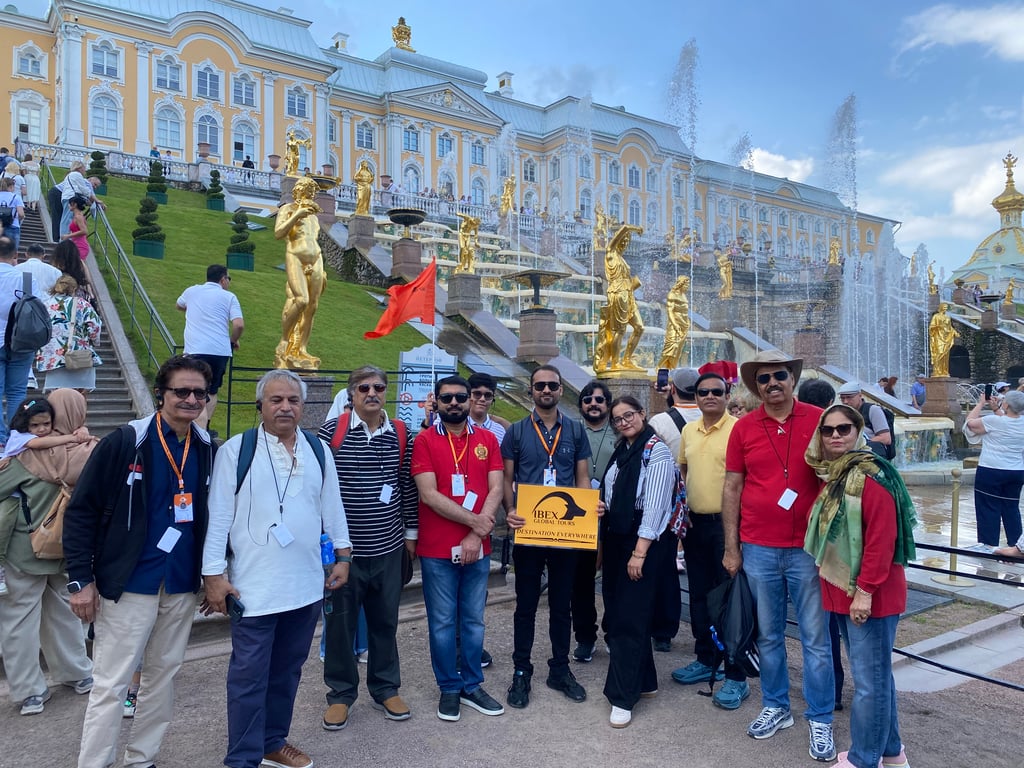 An IBEX group at Peterhof, the Grand Cascade