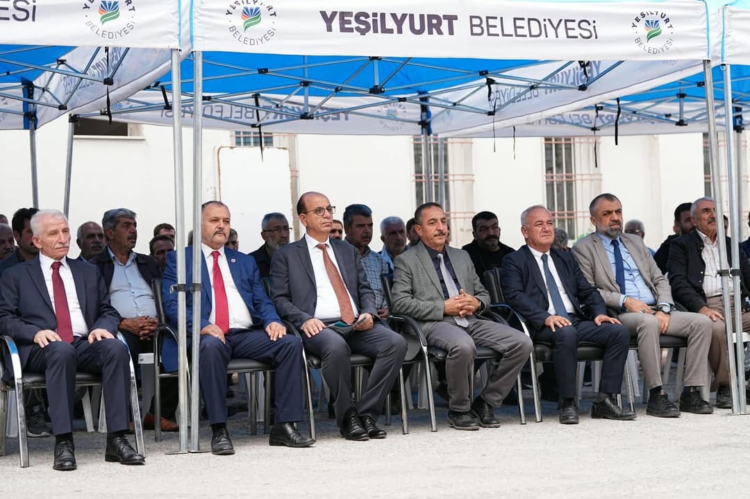 Yeşilyurt Belediyesi’nden Çiftçilere 60 Ton Arpa Desteği