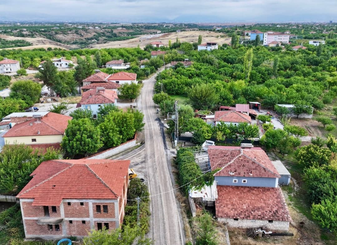 Suluköy’de 12 Kilometrelik Yol Çalışması 