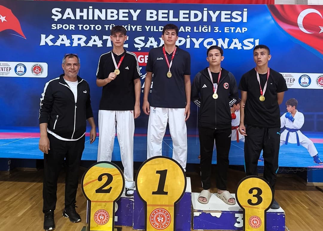 24 İlin Katıldığı Turnuvada Malatyalı Karateciden Büyük Başarı