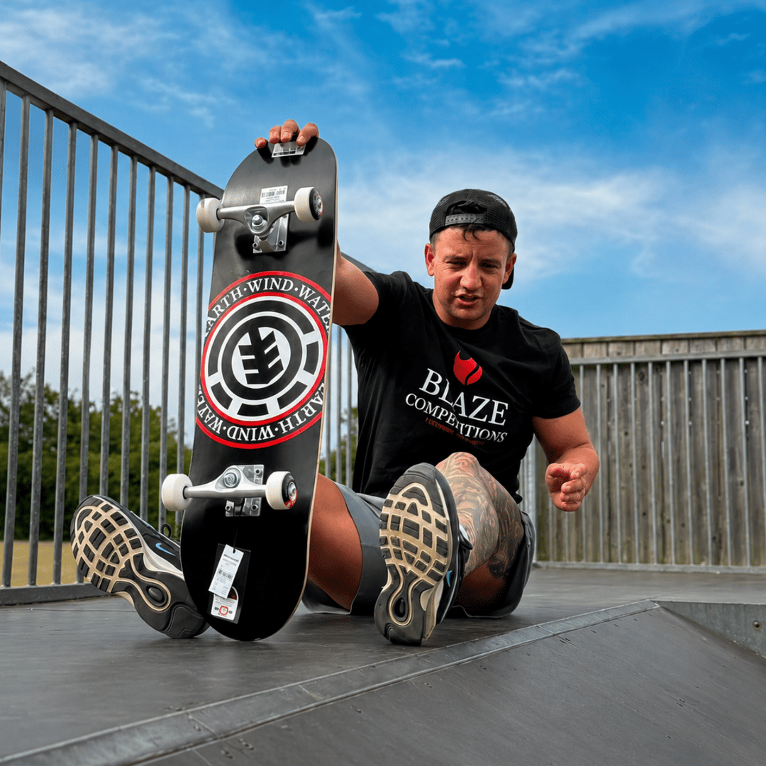Element Seal Complete Skateboard
