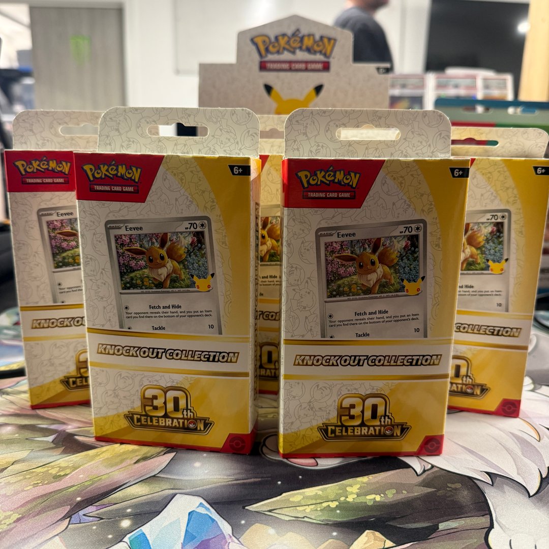 1 x Pack of Pokemon 30th Anniversary Celebration Knock Out Collection
