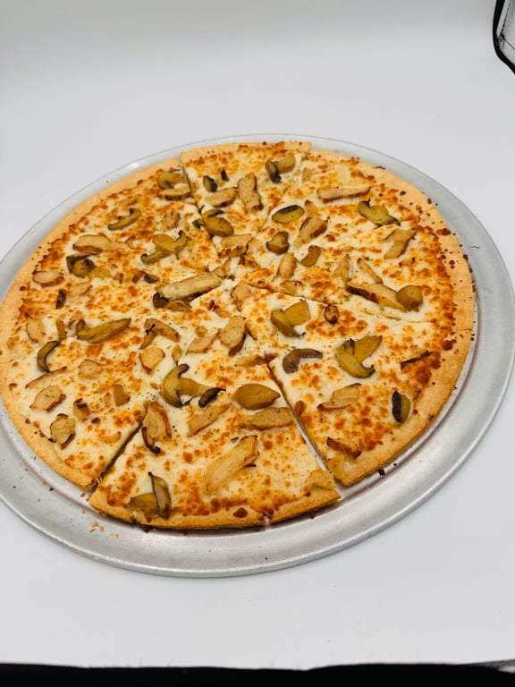Large Thin Crust Chicken Alfredo Pizza