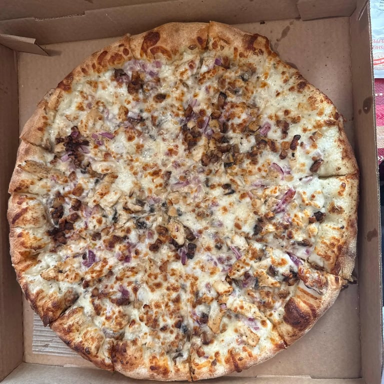 Garlic Chicken Pizza