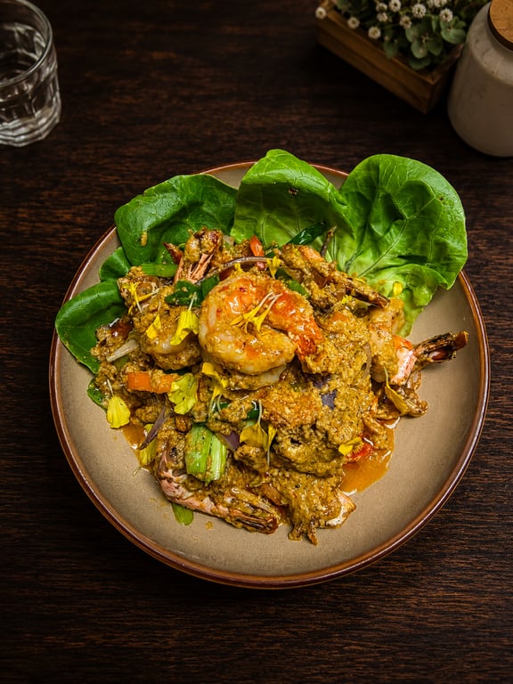 Fai Sanae Ha – Prawn Pong Kari / Passion's Flame (ไฟเสน่หา / กุ้งผัดผงกะหรี่)