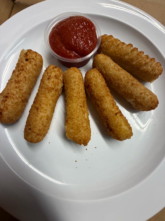 Mozzarella Sticks (6pcs)