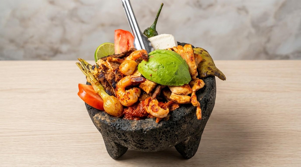 Molcajete Mixto (Mixed)