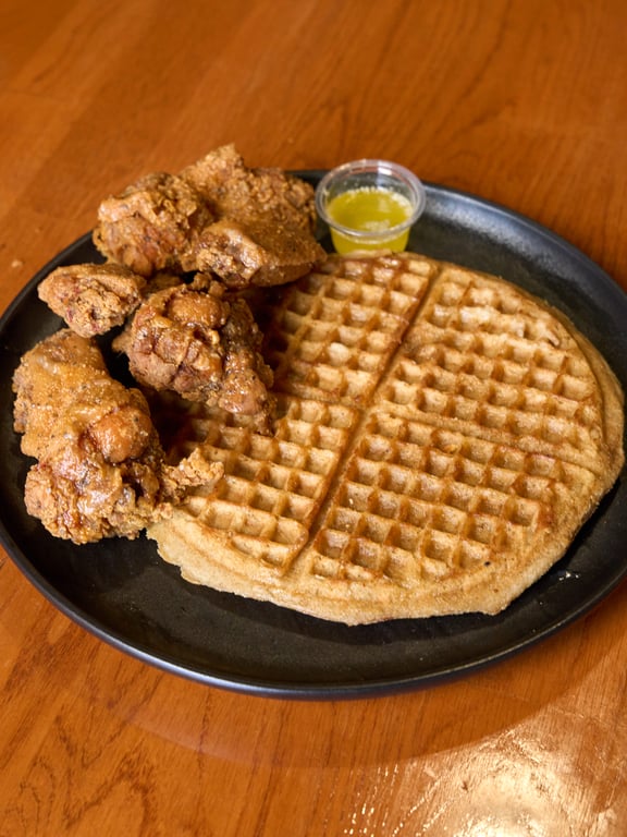 Chicken Wings (5) & Waffle