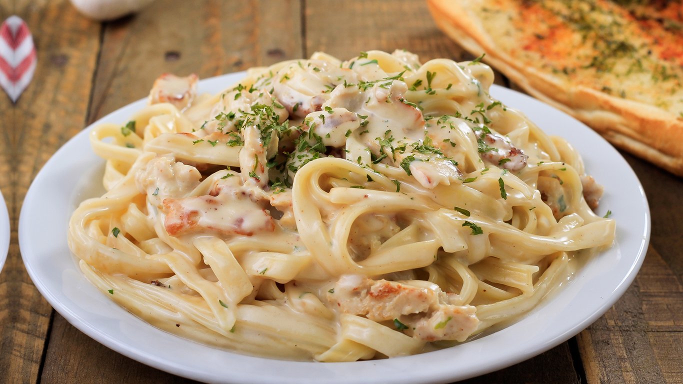 Chicken Alfredo Pasta