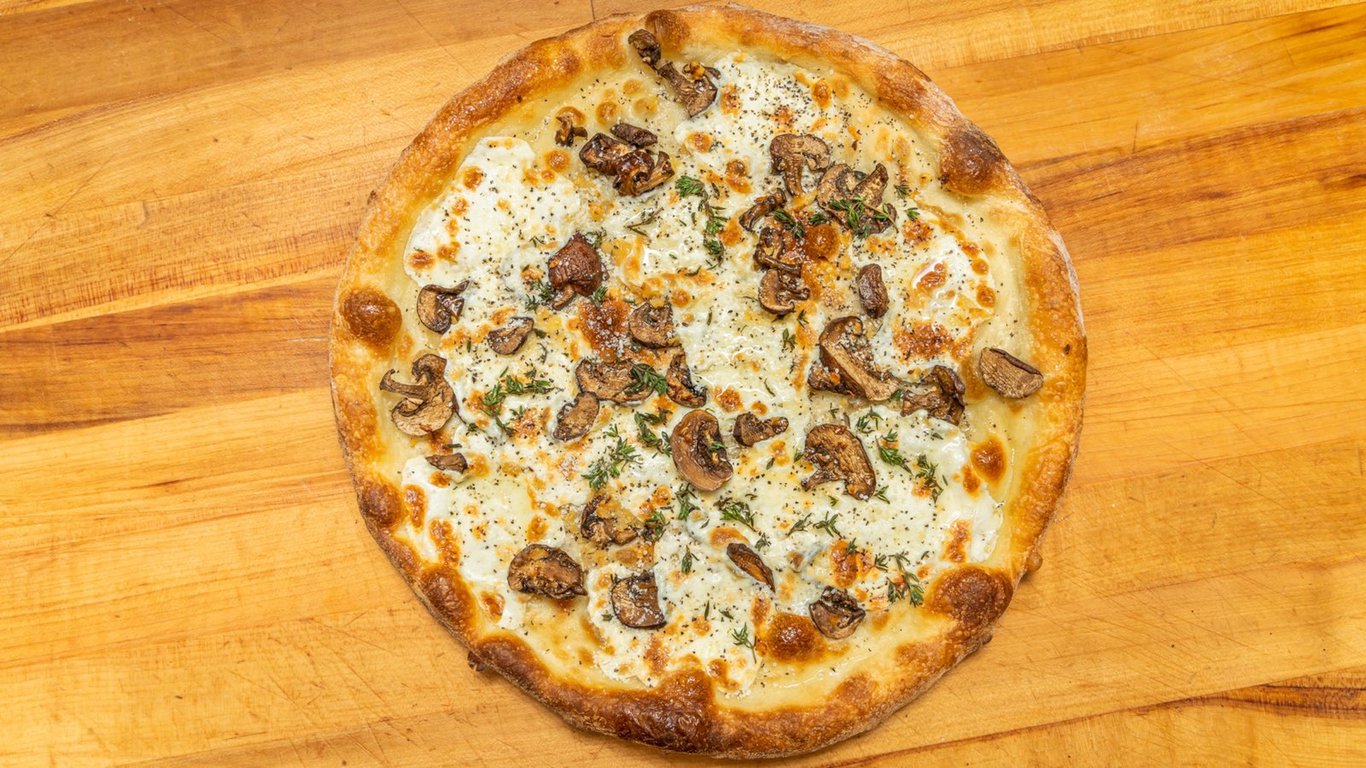 White Truffle Pizza
