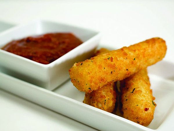 Fried Mozzarella/Cheesy Sticks