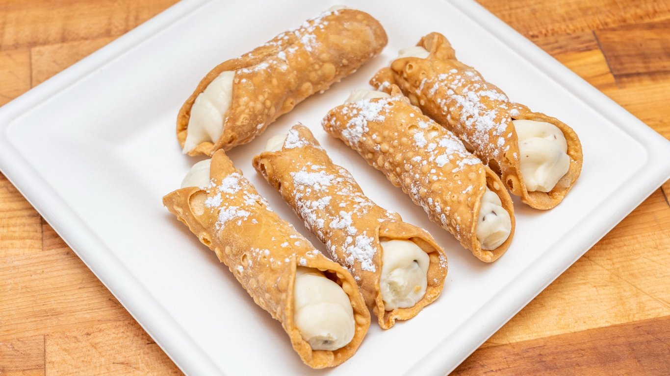 Cannolis (5 piece)