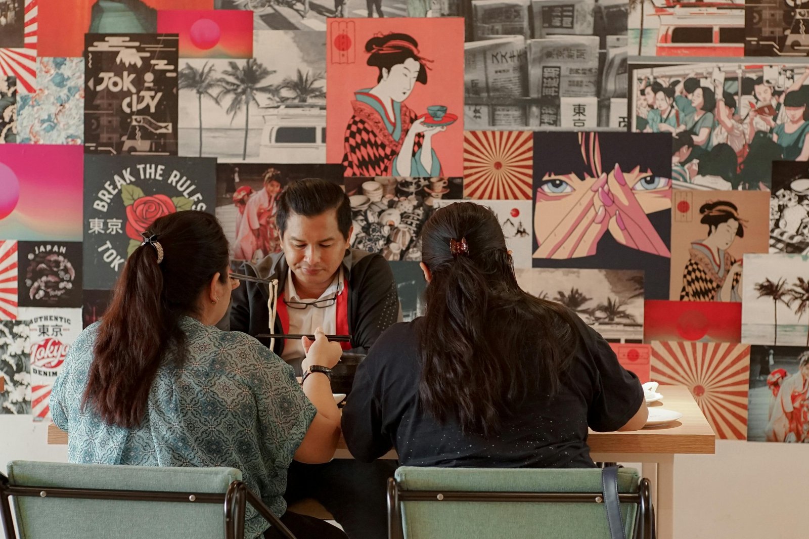 Independent restaurant guests enjoying a curated themed dining experience that builds brand loyalty and grows direct restaurant revenue
