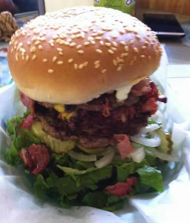 The Legendary Richie’s Burger