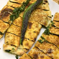 Spinach - Cheese Pide