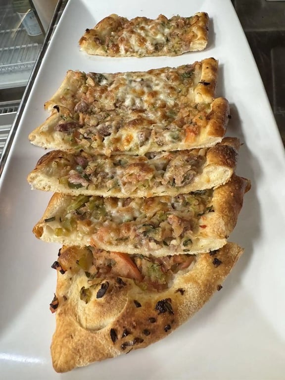 Kusbasi Pide