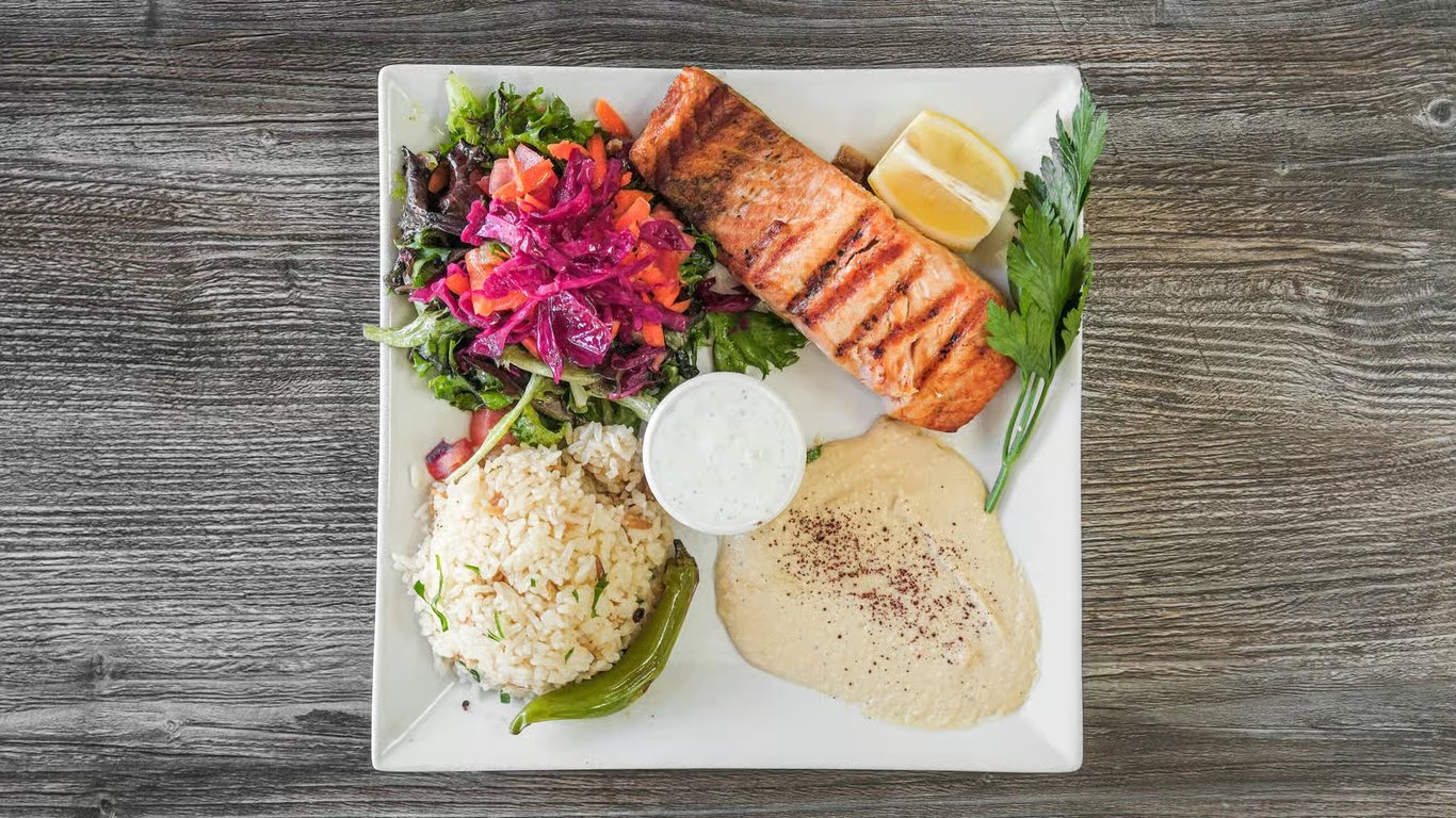Salmon Plate