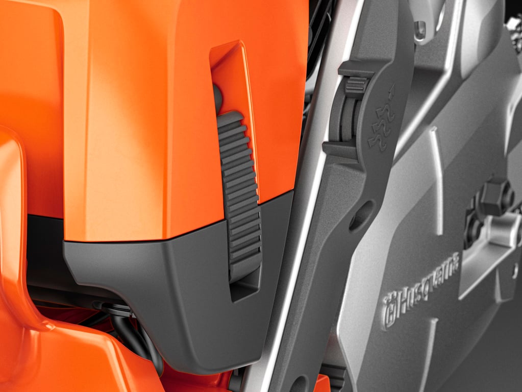 Teplé ruce a vyhřívaný karburátor zvyšují pohodlí a produktivitu