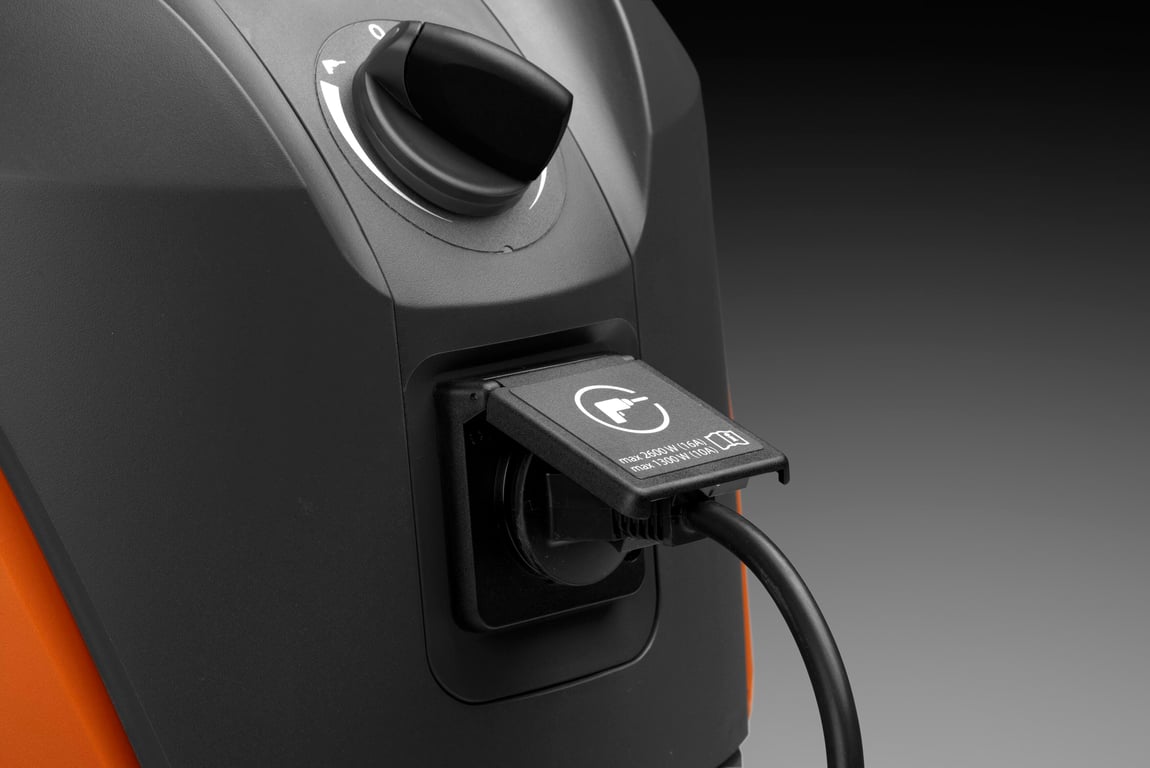 Síťová zásuvka s automatickým spouštěním / vypnutím
