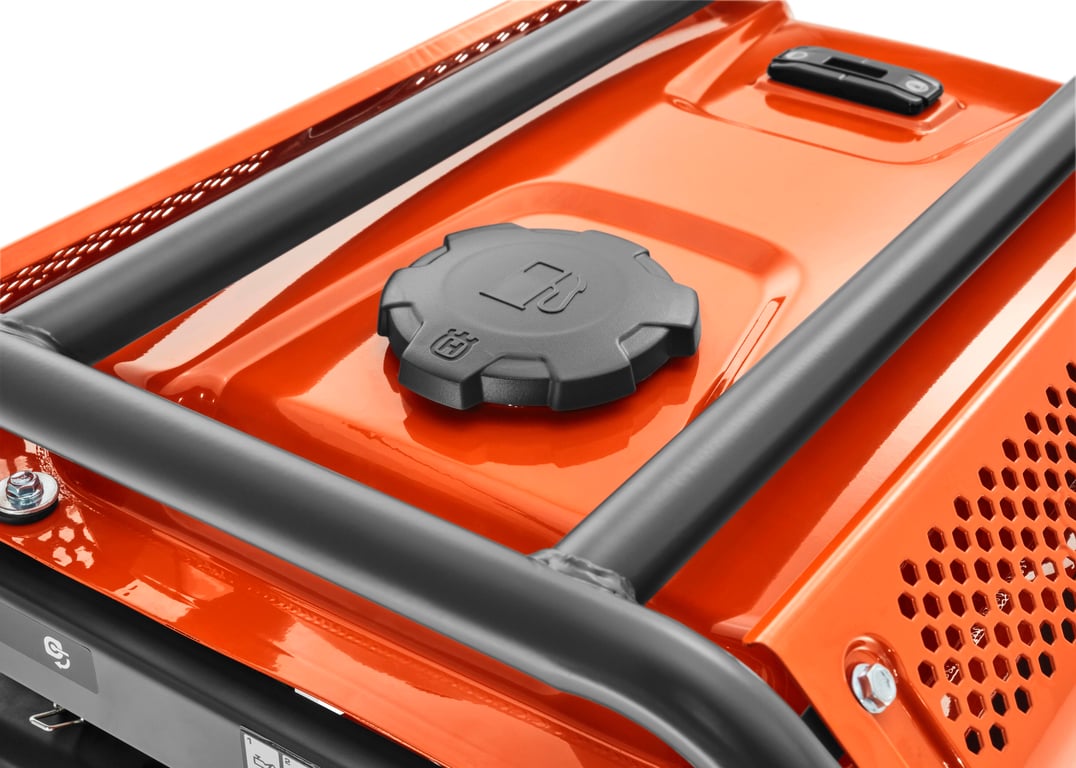 Vnější uzávěr palivové nádrže pro snadné doplňování paliva