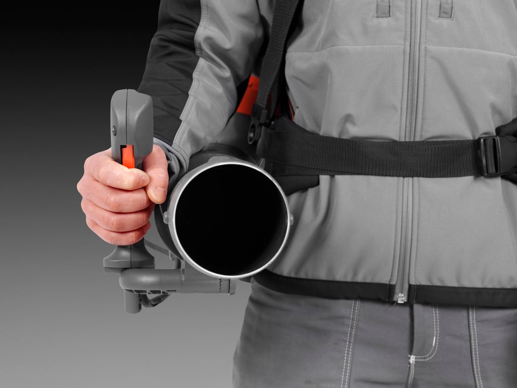 Vyrovnávací rukojeť usnadňuje ovládání