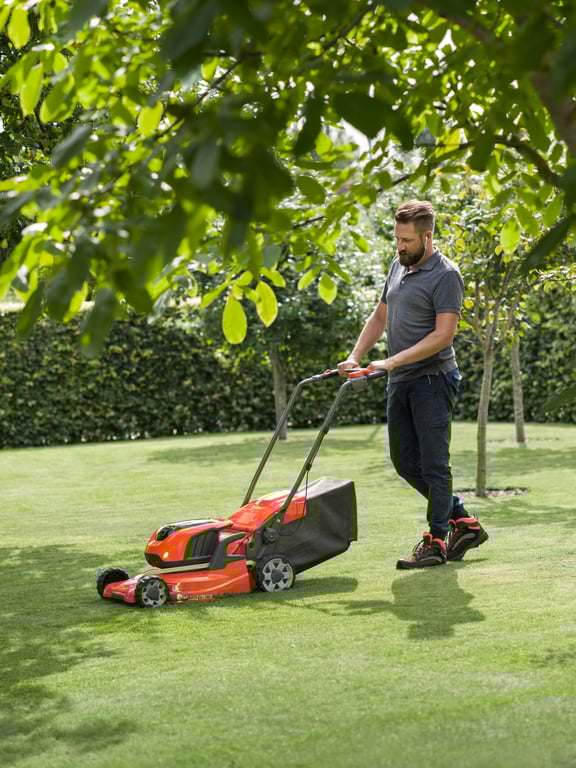 Nízká hladina hluku zajišťuje příjemné pracovní podmínky a snižuje rušivý efekt pro okolí.