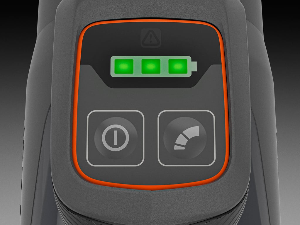 Užijte si naprostou kontrolu a efektivní práci díky digitálnímu uživatelskému rozhraní s vypínačem a indikátorem stavu akumulátoru.