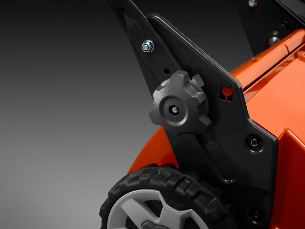 Rychlé a snadné nastavení rukojeti ve dvou různých výškách.