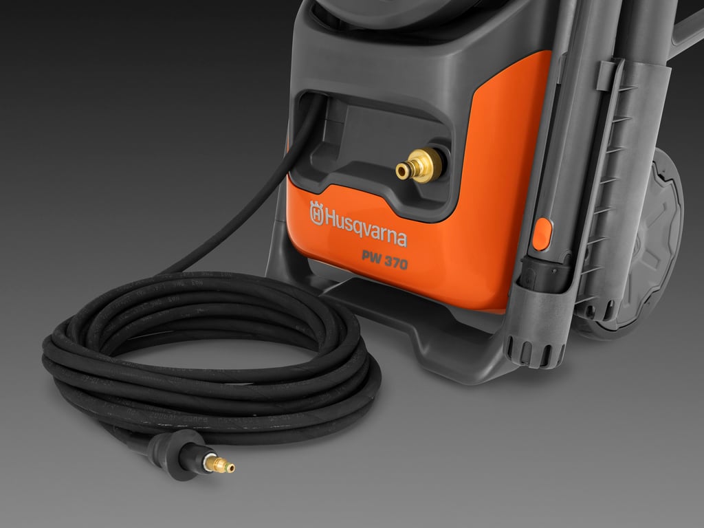 Extra long, flexible, and steel-reinforced hose for extended reach and high durability.