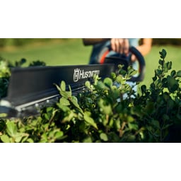 Obrázek #2 k produktu Husqvarna Aspire™ H50-P4A s akumulátorem a nabíječkou 