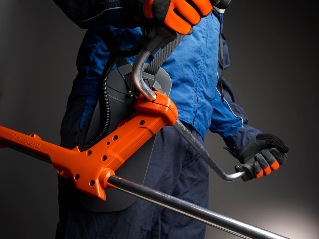 Vysoký sloupek rukojeti zvětšuje prostor pro nohy