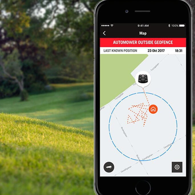 Pokud sekačka opustí vymezenou oblast, budete na to v aplikaci upozorněni, čímž se minimalizuje riziko krádeže.