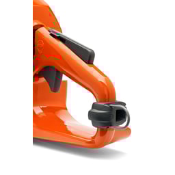 Obrázek produktu Očko závěsné na zadní rukojeť pily 